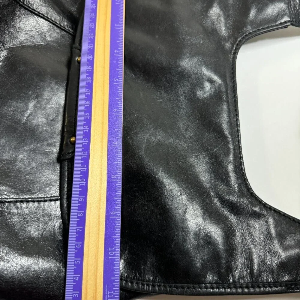 HOBO The Original Black Leather Crossbody/ Shoulder Bag - Picture 13 of 15